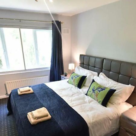 3-Bedroom Comfy Home In Solihull Exteriör bild